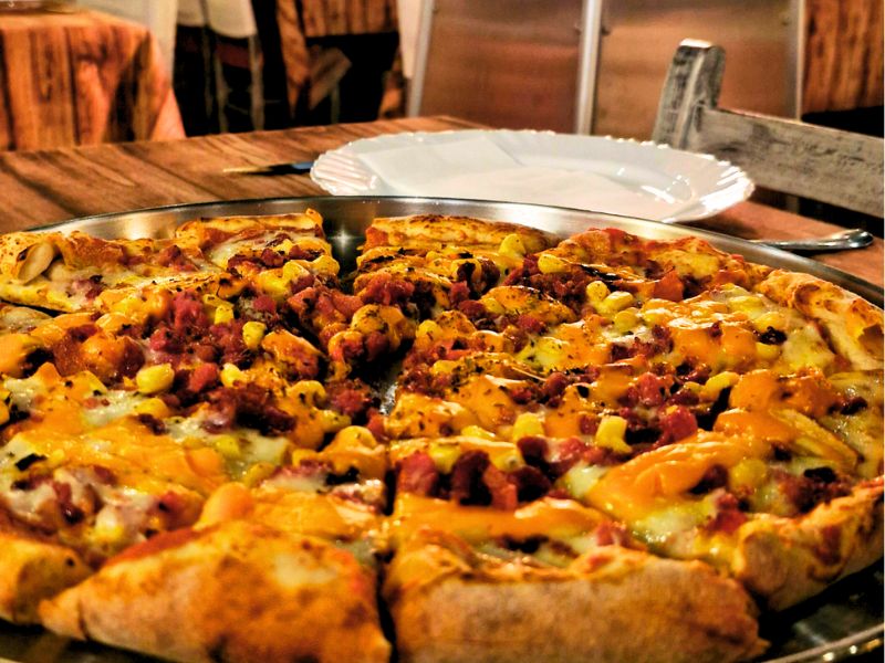 REINO DA BOÊMIA | RODÍZIO DE PIZZAS