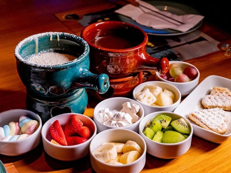 TCHÊ PIERRE FONDUE TEMÁTICO